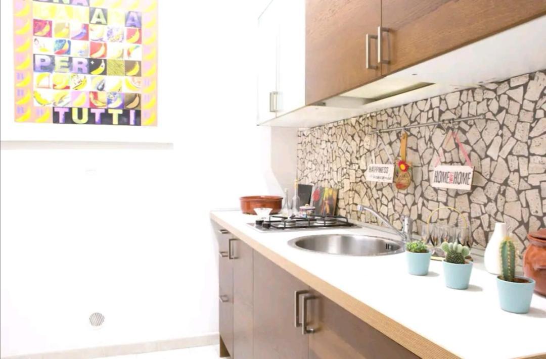 Gradoni Chiaia Holiday Homes Naples Luaran gambar